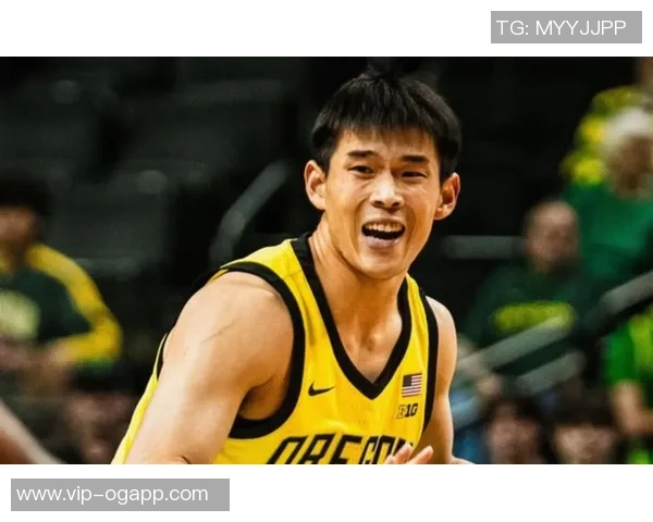 俄勒冈主帅对林葳表现出真诚喜爱与耐心进步显著引媒体关注